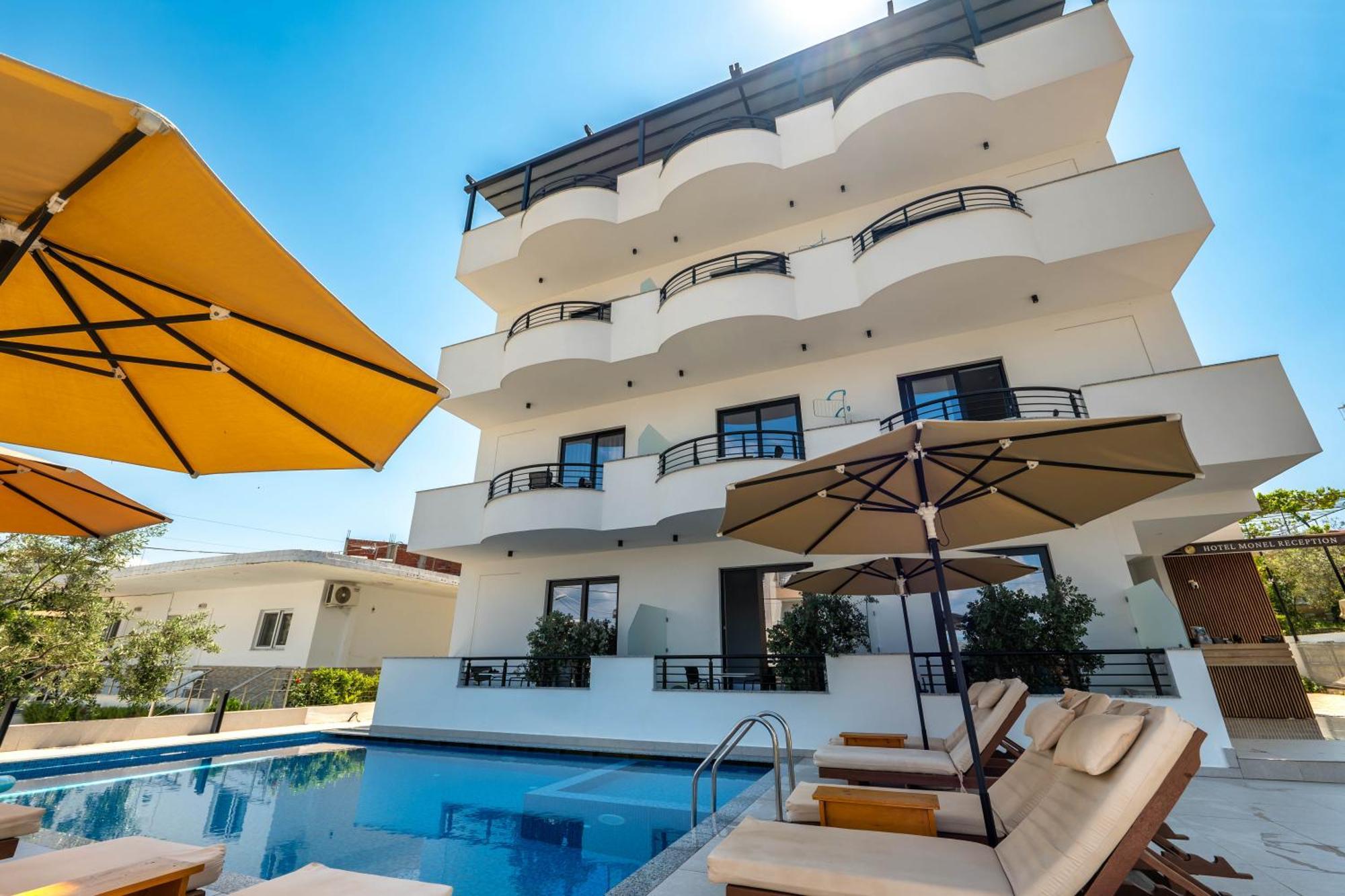 Monel Hotel Ksamil Ngoại thất bức ảnh