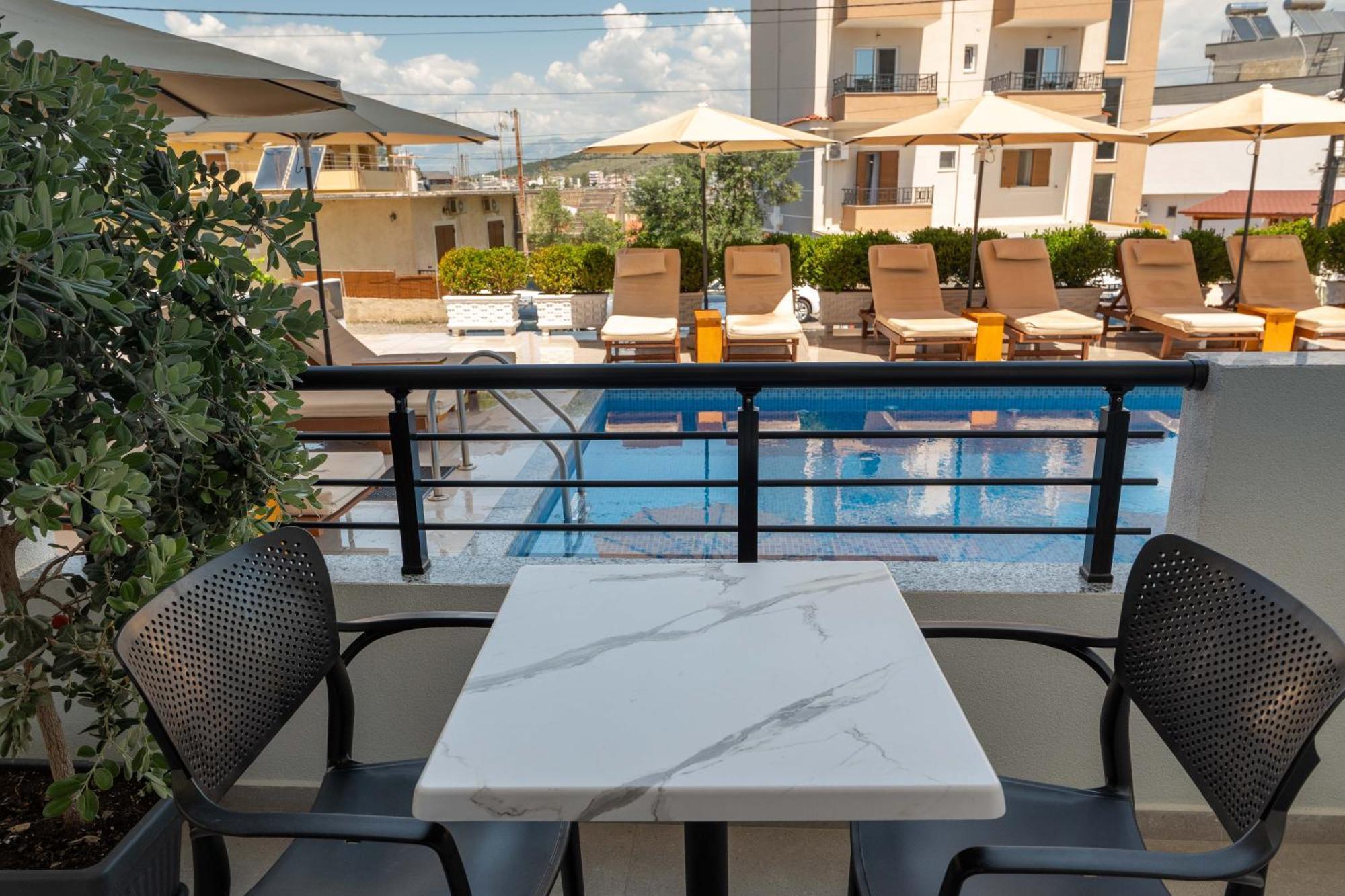 Monel Hotel Ksamil Ngoại thất bức ảnh